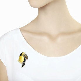 Брошь SOKOLOV - Серебро 925, Синтетический рубин, Фианит, Янтарь (арт. 83040025)