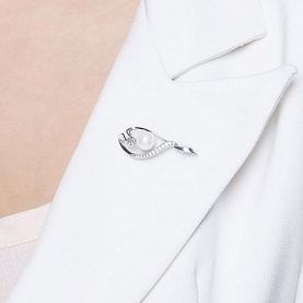 Брошь SOKOLOV - Серебро 925, Жемчуг имитация, Фианит (арт. 94040037)