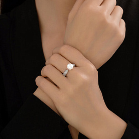 Кольцо SOKOLOV - Серебро 925, Жемчуг синтетический, Фианит (арт. 94014413)