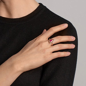 Кольцо ЮФ Династия - Золото 375, Синтетический рубин (арт. 011671-5450)
